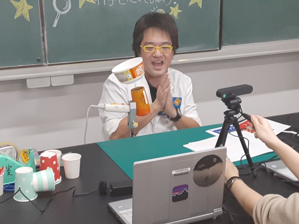 浜松市放学后儿童会×浜松科学馆“未来”工作坊~用身边的东西感受科学吧~